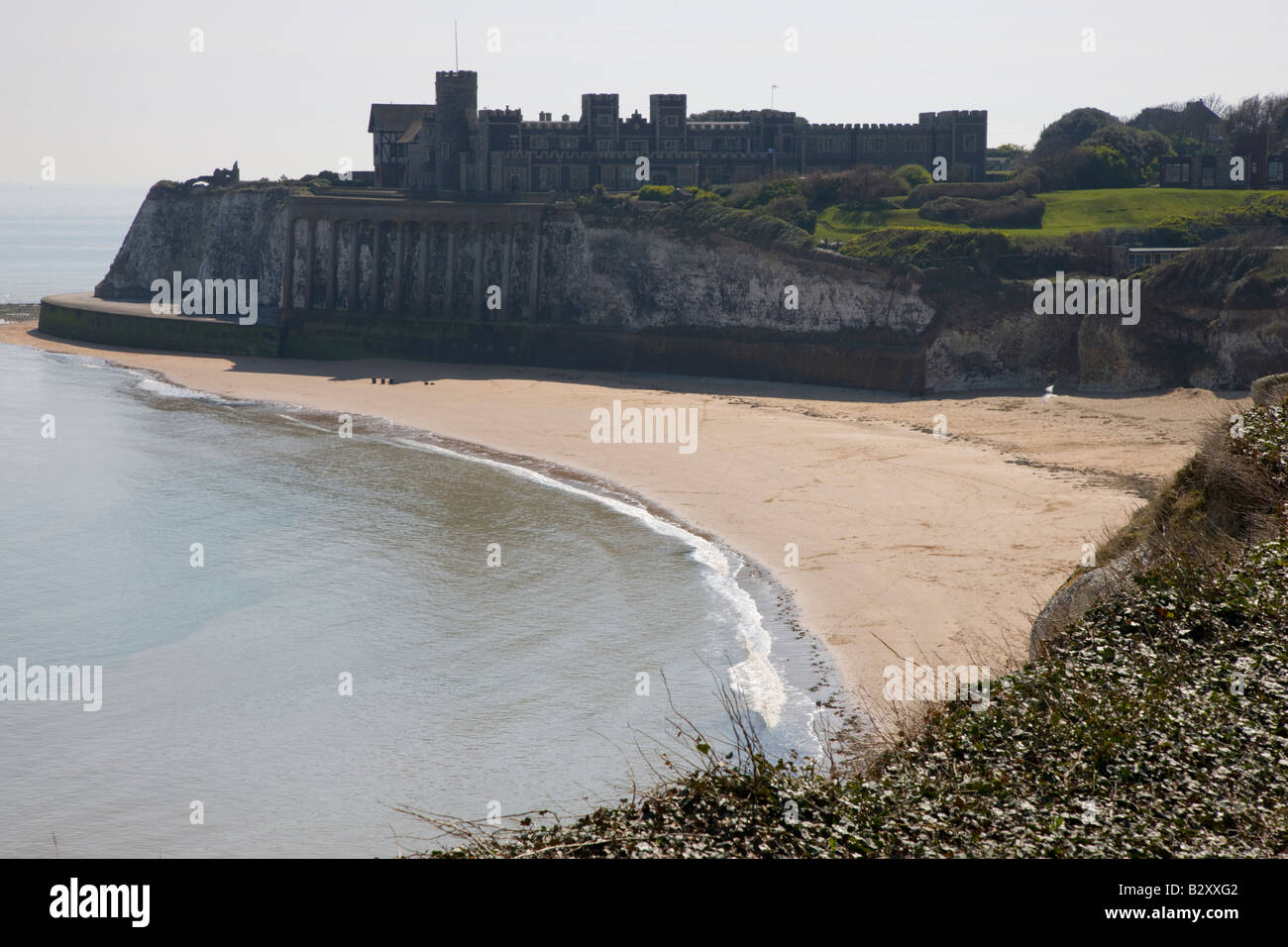 Kingsgate Castle overlooking the bay Stock Photo