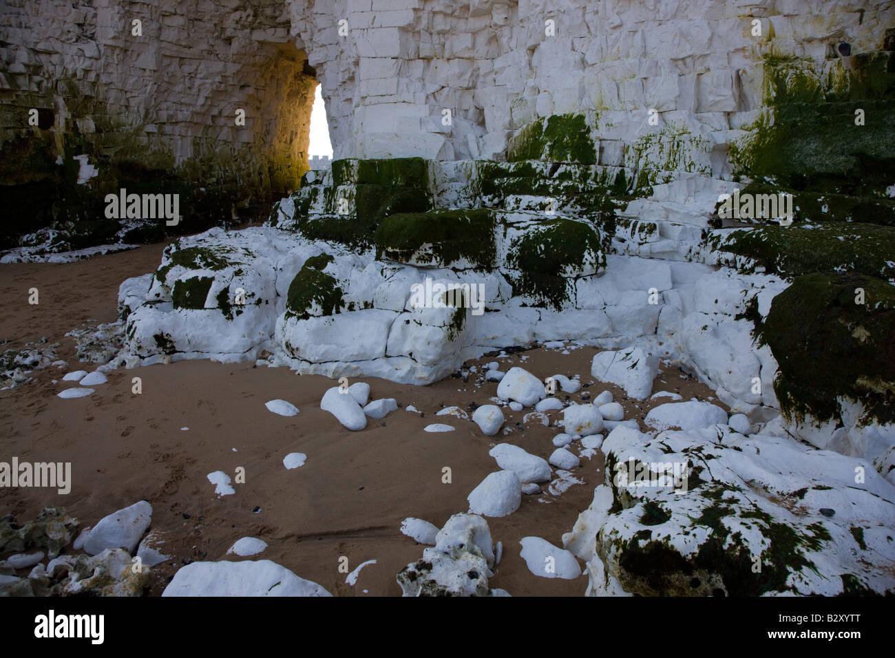 Natural chalk arch formed in the cliffs at Kingsgate Bay in Kent Stock Photo Alamy