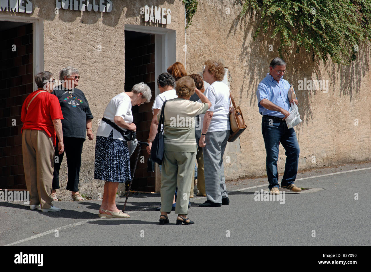 Queue for the toilet hires stock photography and images Alamy