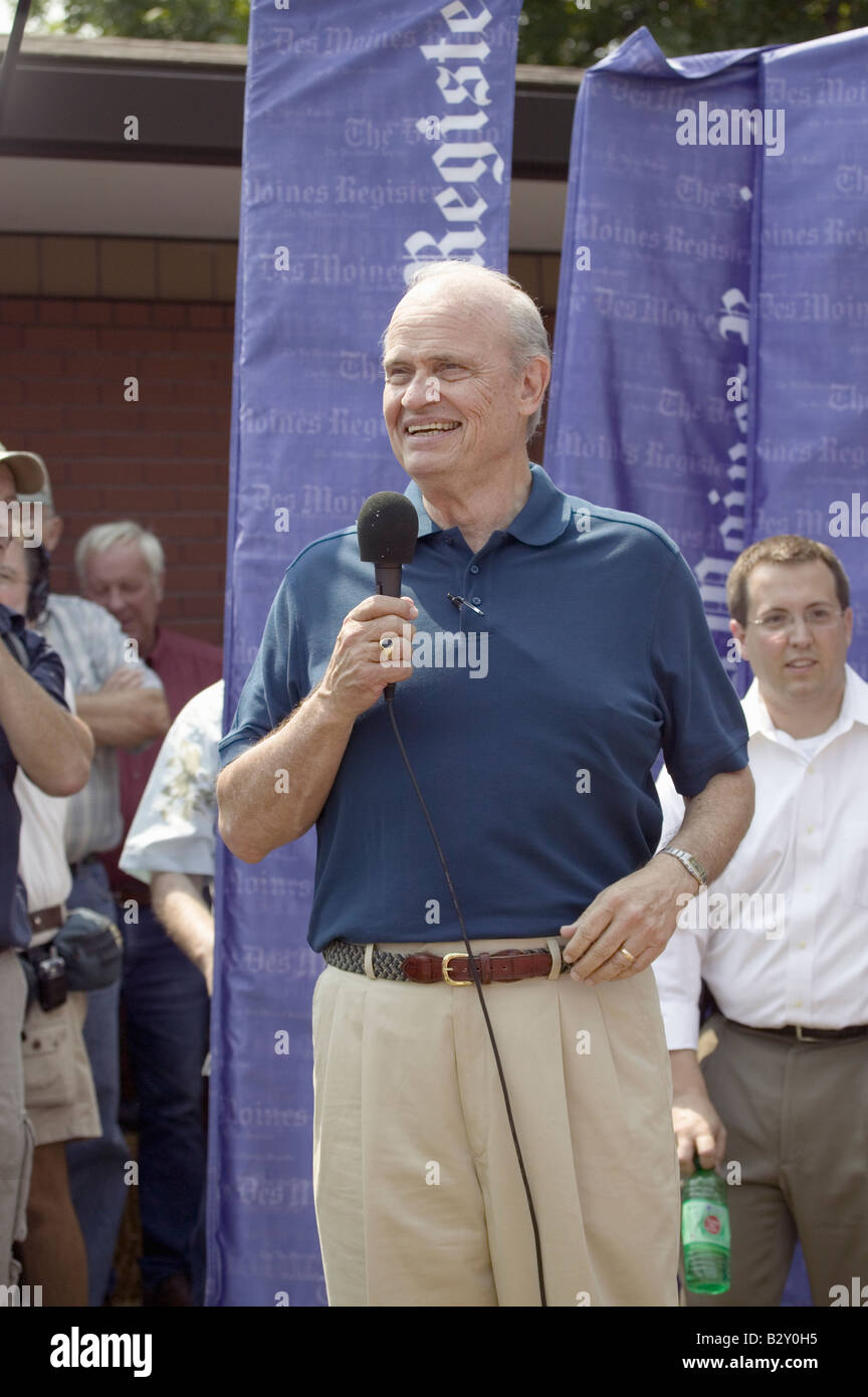 Fred Thompson Riverside Fred Thompson speaking to crowd at Iowa State Fair during his campaign ...