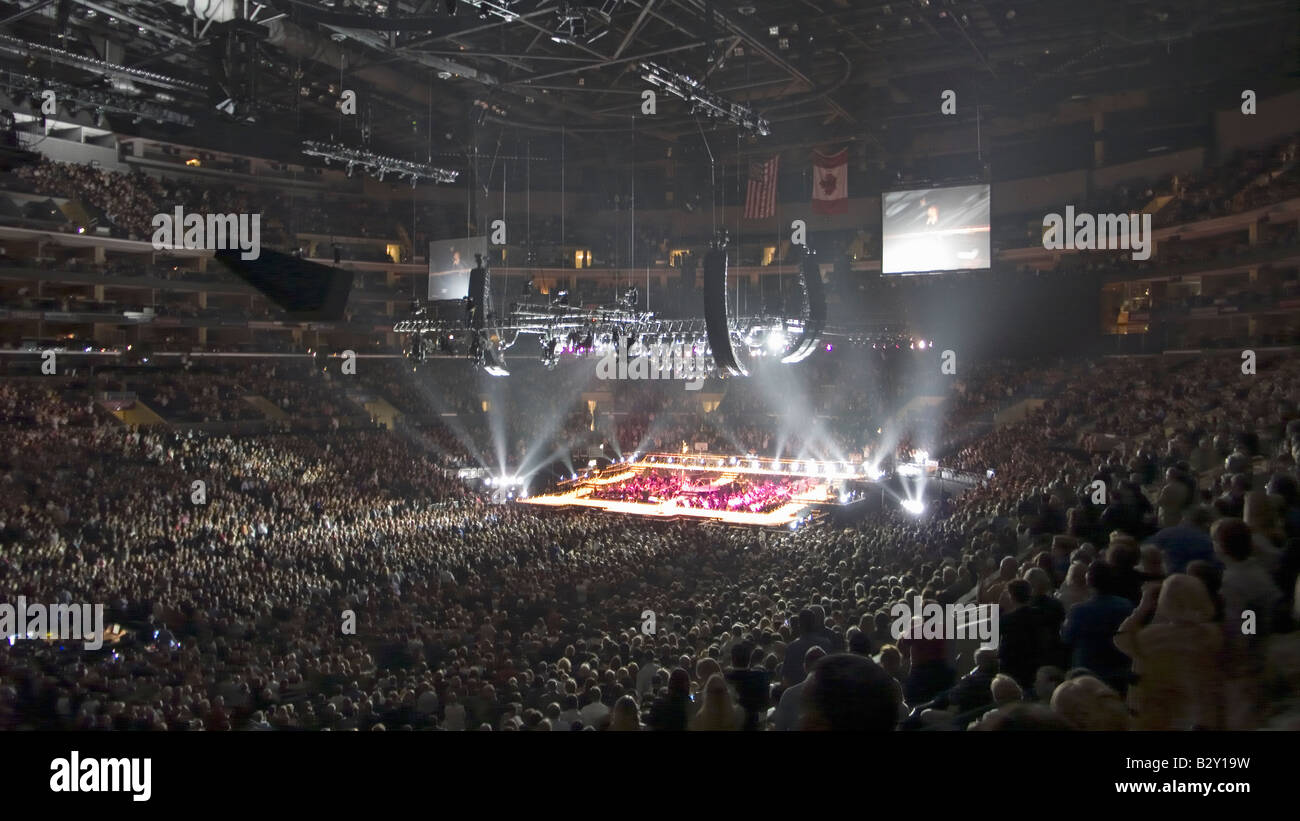 Sold out crowd for Barbara Streisand concert at the Staples Center, Los Angeles, California Stock Photo