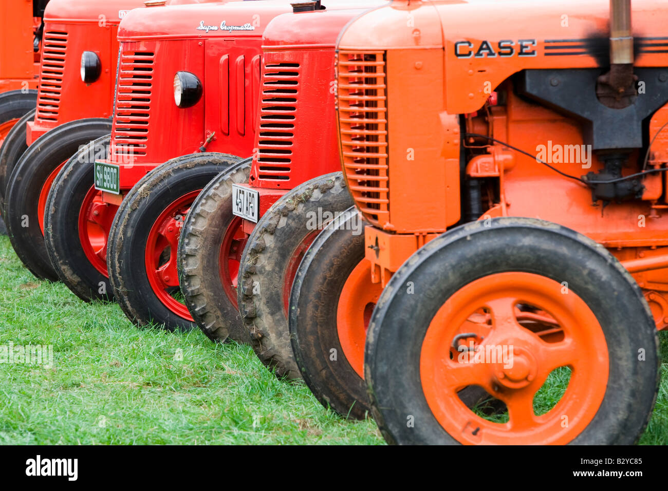 Orange tractors hi-res stock photography and images - Alamy