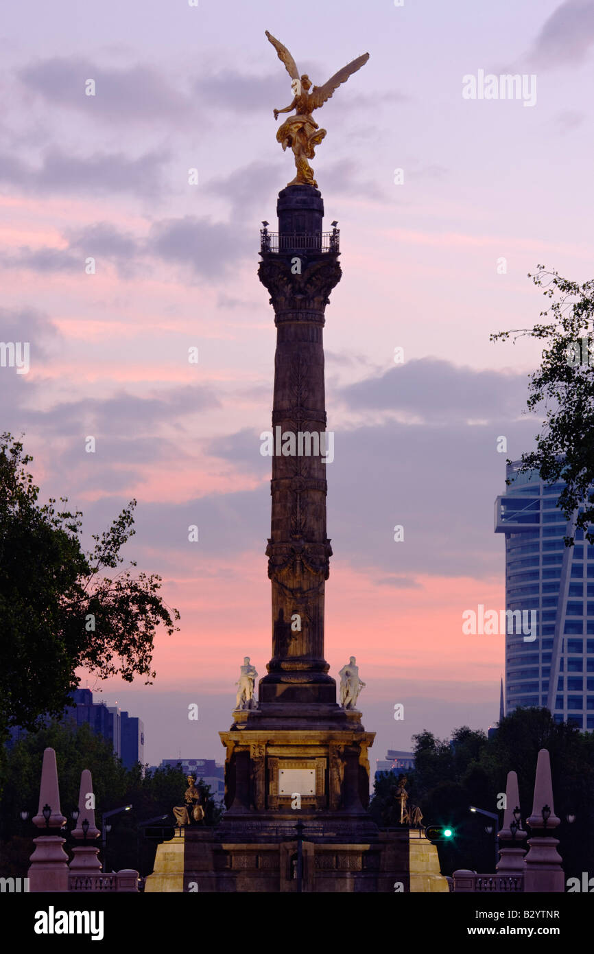 El Angle Statue, Paseo de la Reforma, Mexico City, Mexico Stock Photo