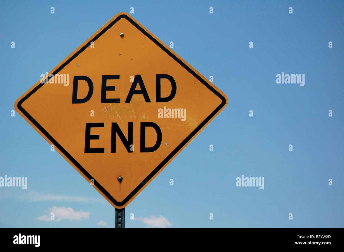 Dead end hi-res stock photography and images - Alamy