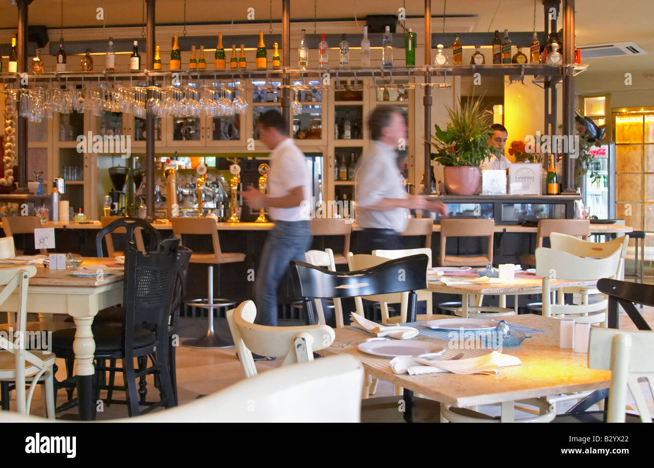 Agioli  Aioli Restaurant on Aristotelous Aristotle Square. Thessaloniki,  Macedonia, Greece Stock Photo - Alamy