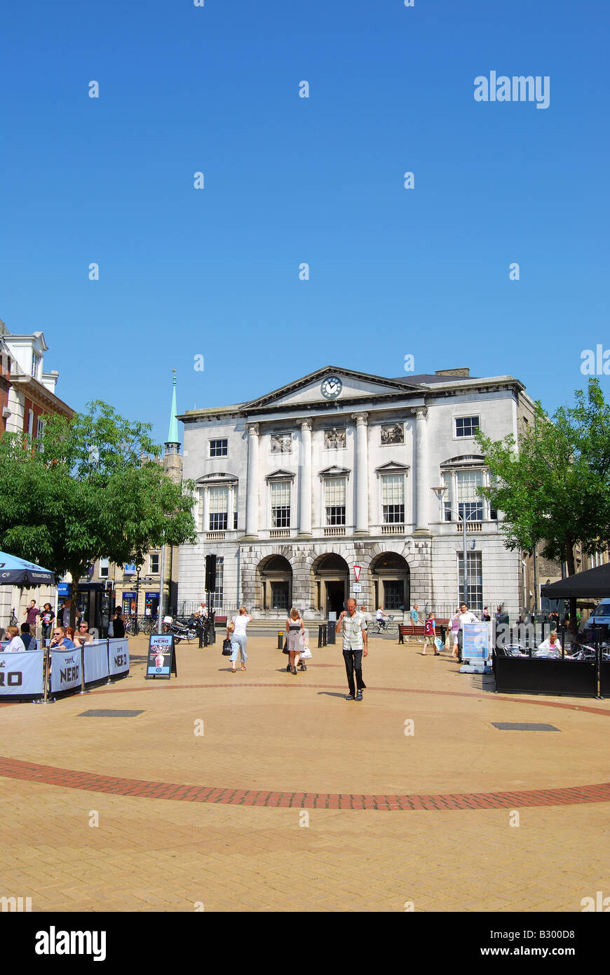 Shire Hall from pedestrianised High Street, Chelmsford, Essex, England, United Kingdom Stock Photo