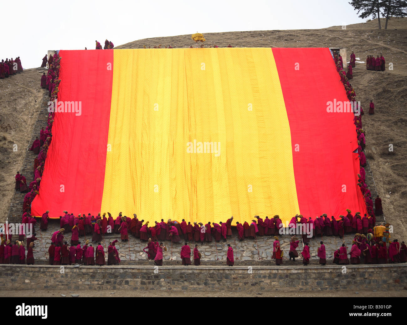 Thanka opening ceremony during a Buddhist festival in Lower Wutong,Tongren,Sichuan Province,China Stock Photo