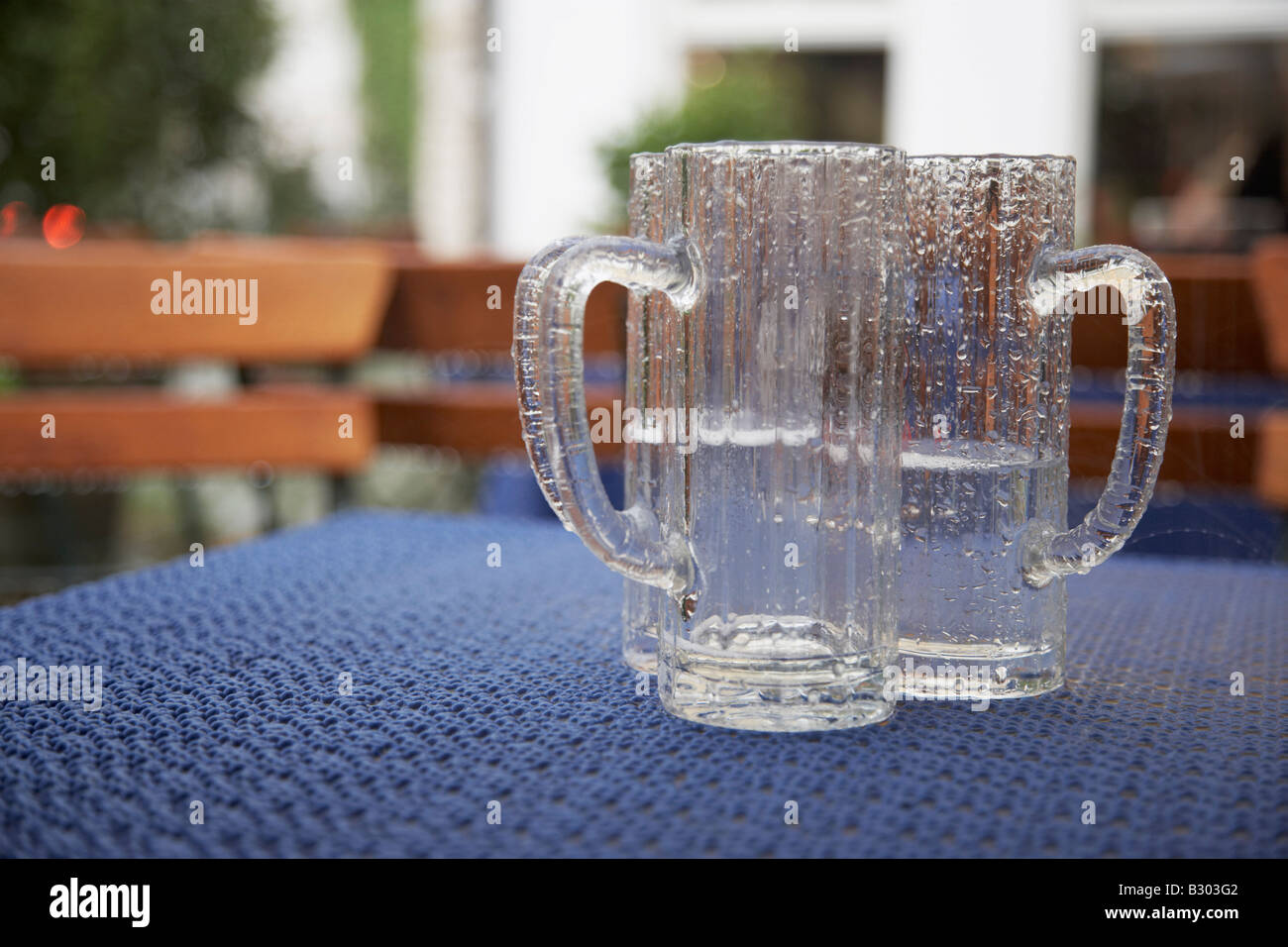 Rain party hi-res stock photography and images - Alamy