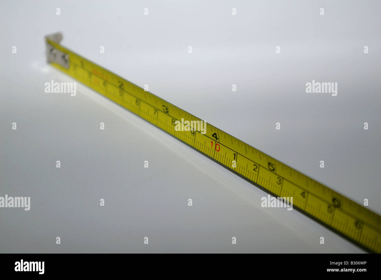 Inch scale pink measuring tape hi-res stock photography and images - Alamy