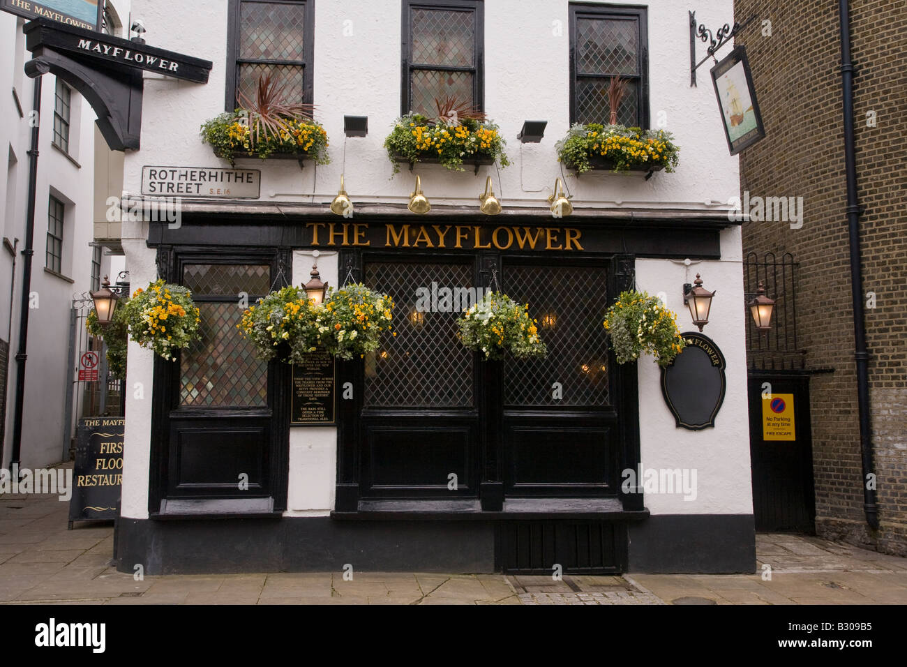 The Mayflower, Rotherhithe Street, London Stock Photo