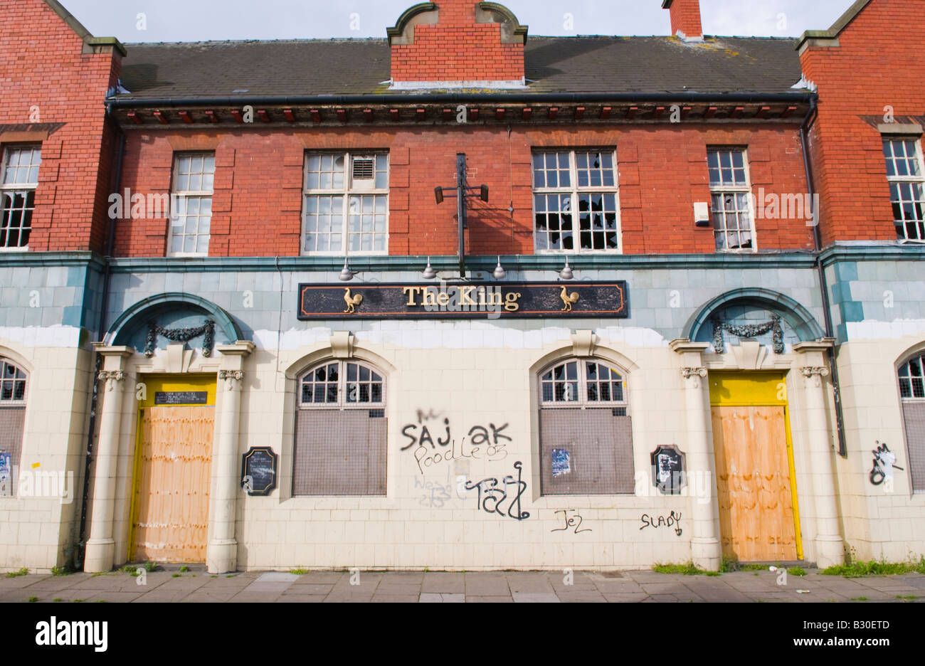 urban decay THE KING derelict COURAGE brewery Newport South Wales UK EU Stock Photo - Alamy