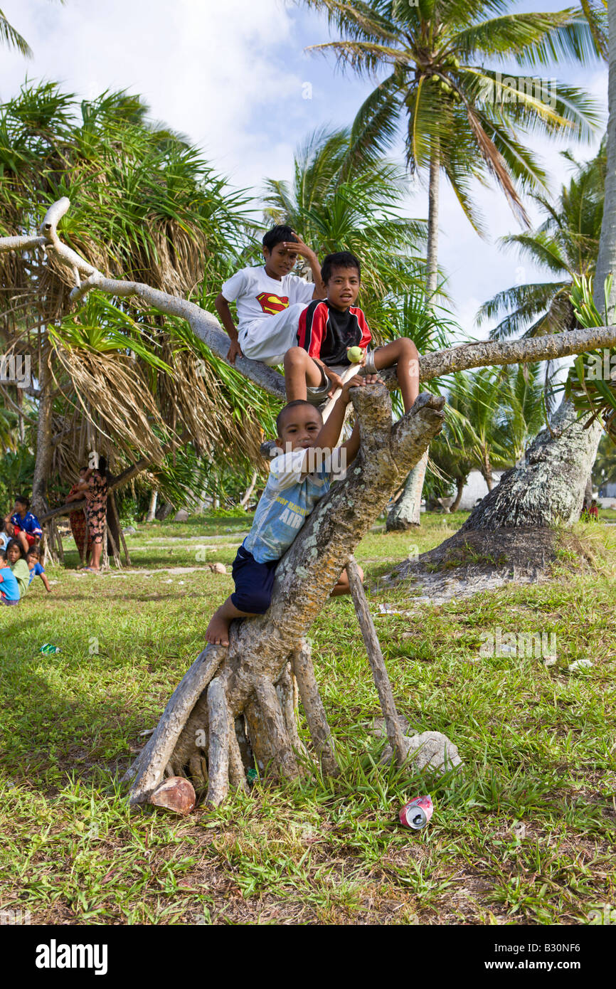 Kids on Woja Island Marshall Islands Ailinglaplap Atoll Micronesia Pacific Ocean Stock Photo