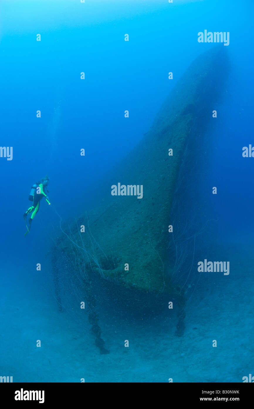 Diver at Bow of USS Arkansas Battleship Marshall Islands Bikini Atoll  Micronesia Pacific Ocean Stock Photo - Alamy