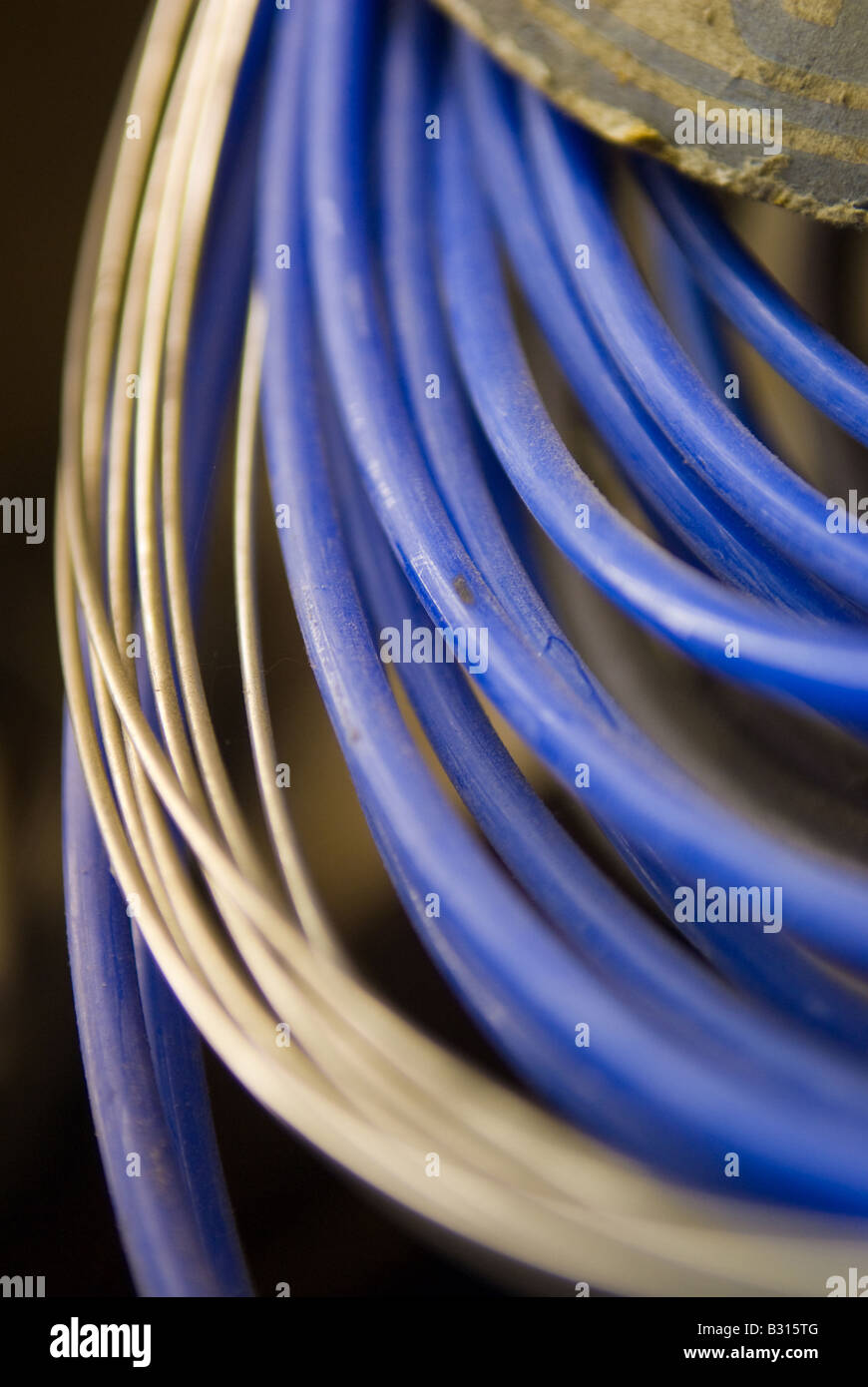 Wire coiled hires stock photography and images Alamy
