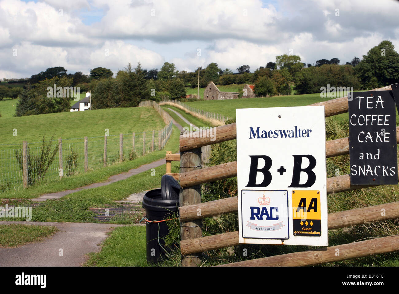 UK Wales A Bed And Breakfast B B Sign Stock Photo - Alamy