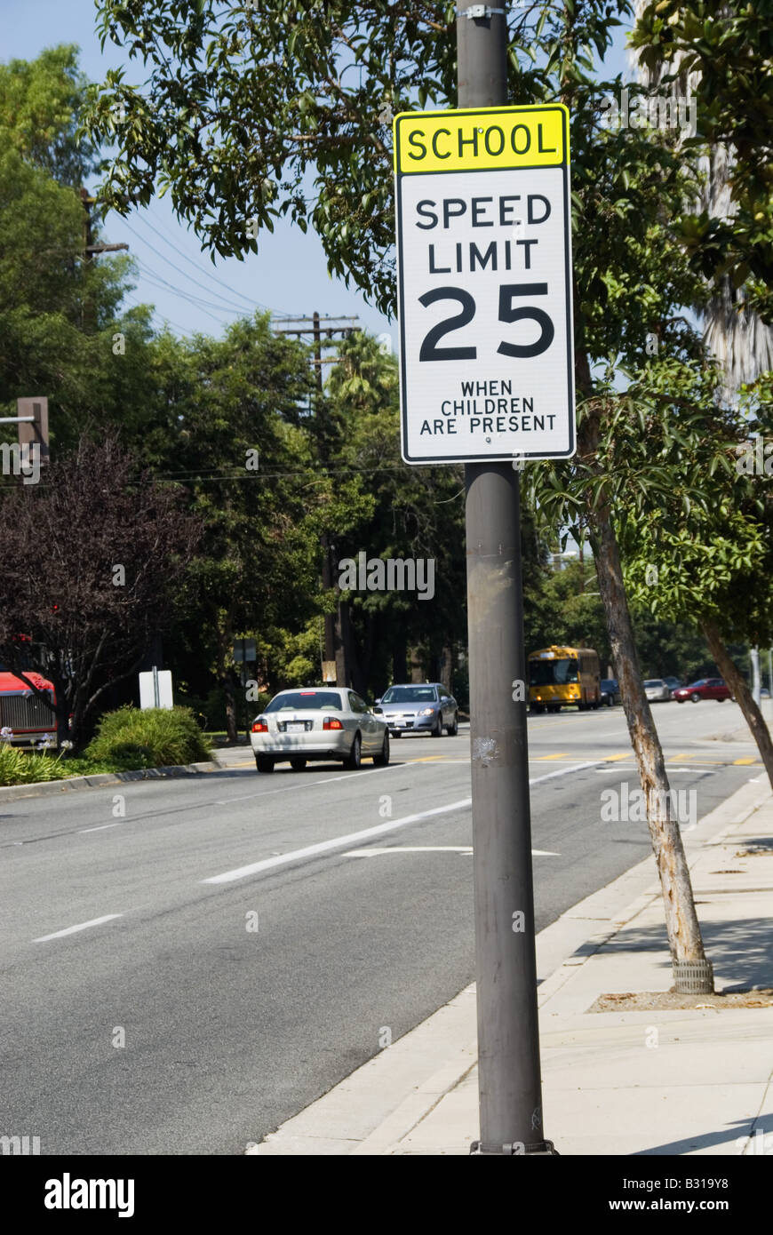 Neighborhood Speed limit sign Stock Photo Alamy
