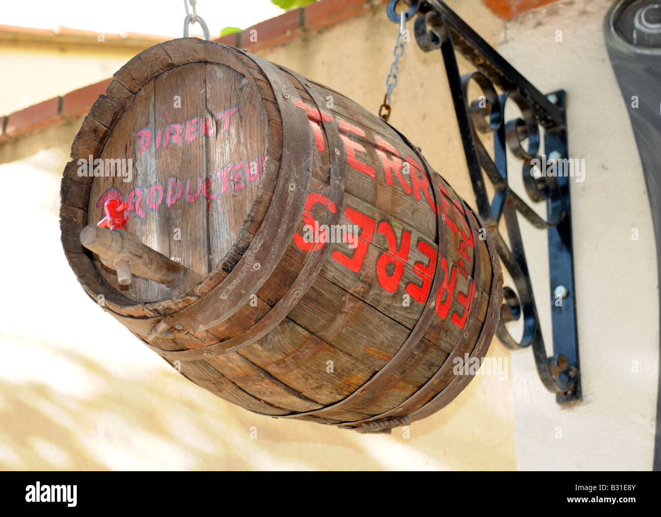 FRENCH WINE CELLAR SIGN Stock Photo Alamy