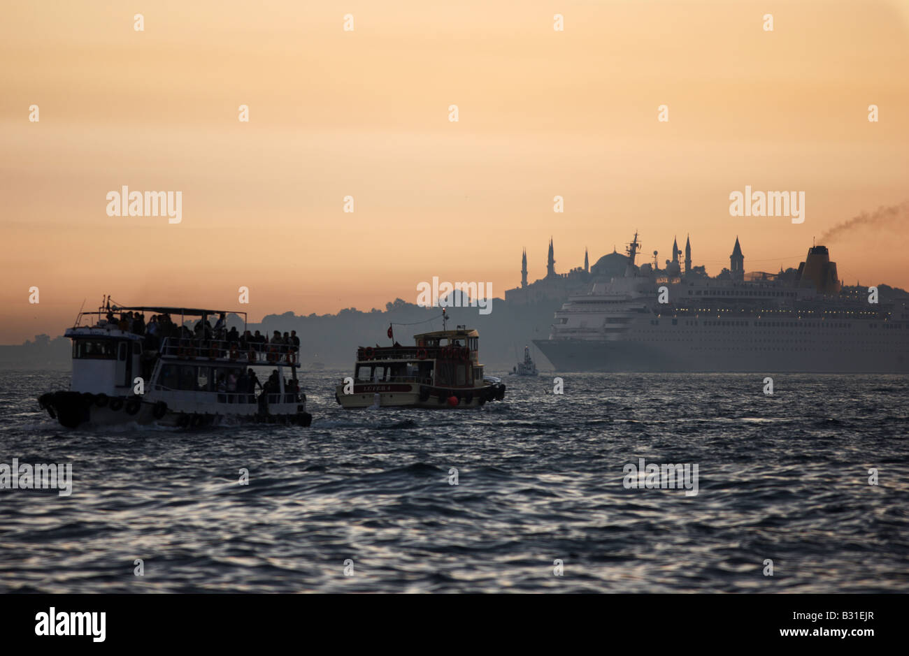 TUR Turkey Istanbul Ship traffic on the Bosporus Stock Photo - Alamy