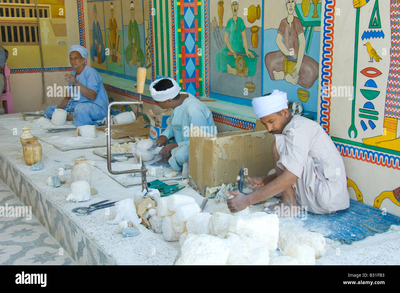 Alabaster factory luxor egypt hires stock photography and images Alamy
