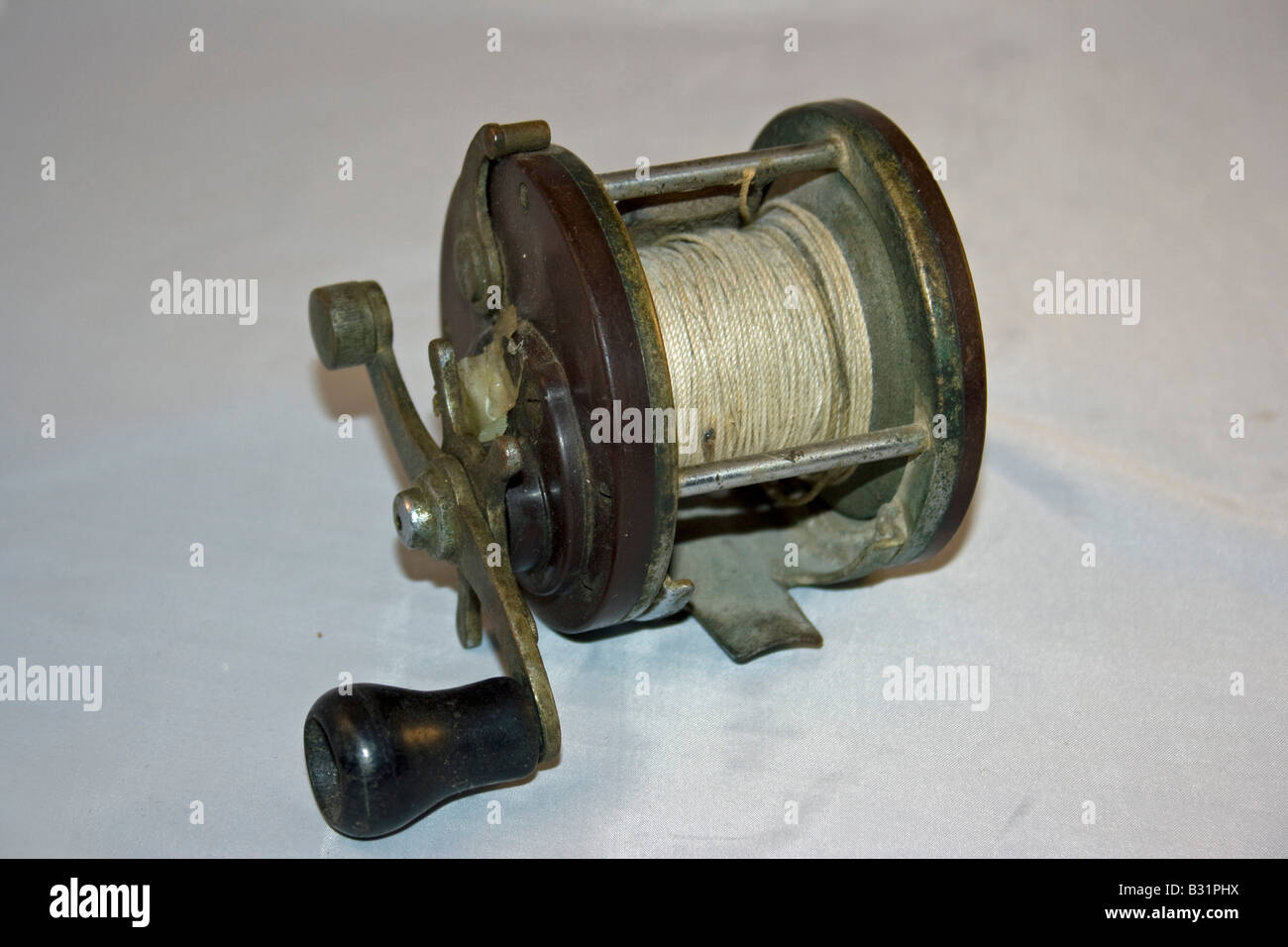 Antique fishing hi-res stock photography and images - Alamy