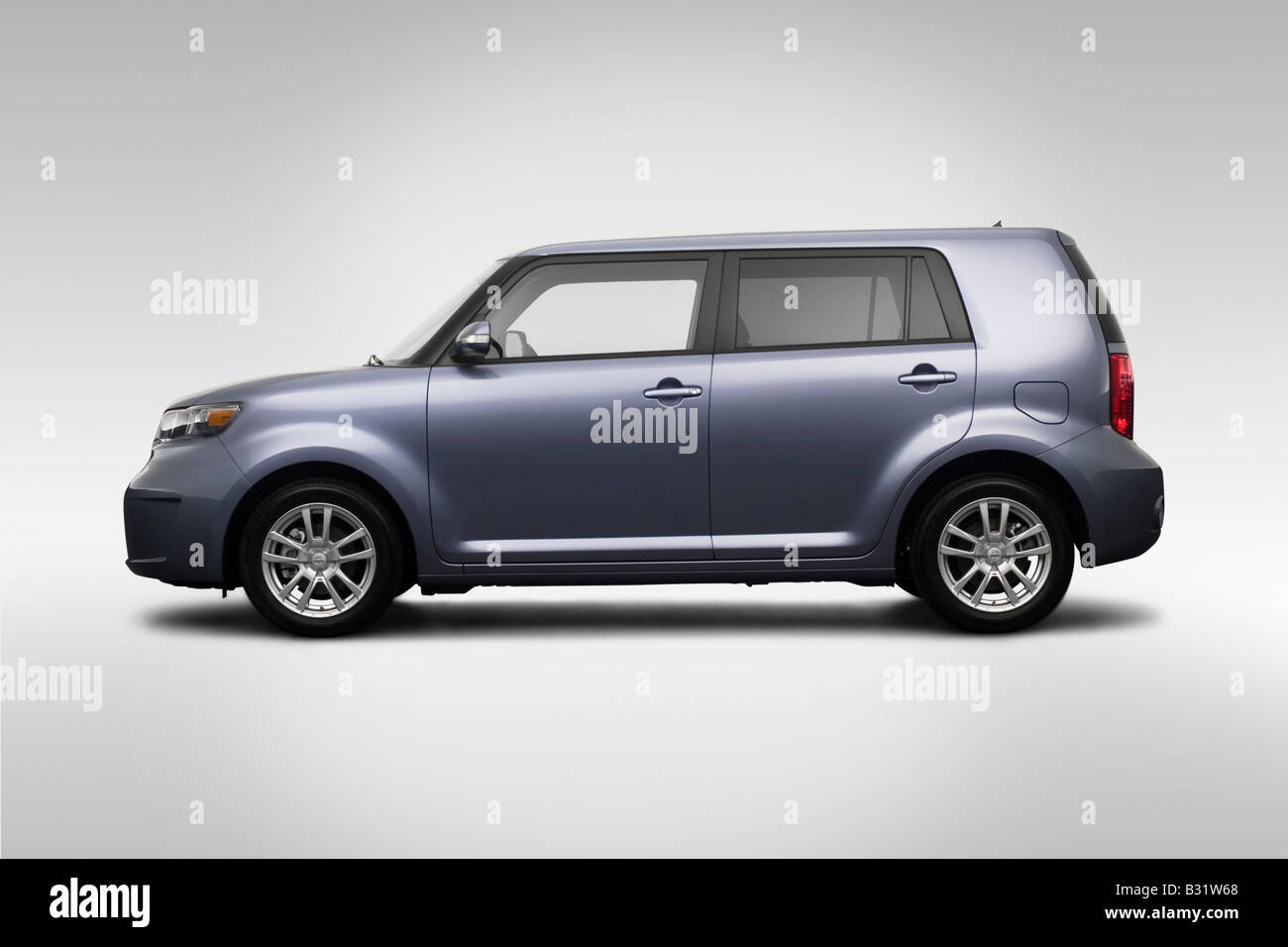 2009 Scion xB in Gray Drivers Side Profile Stock Photo Alamy