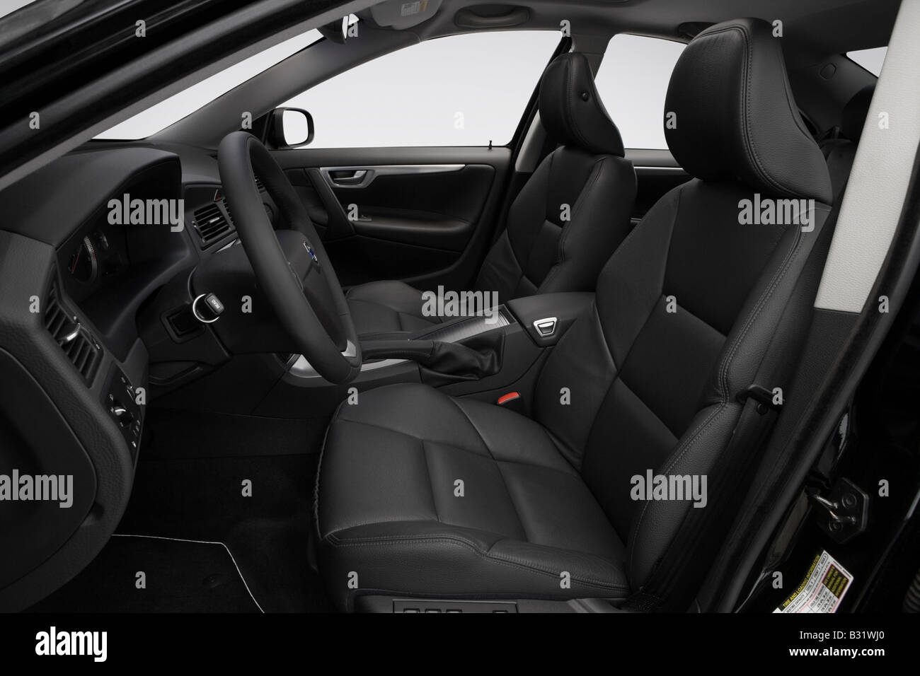Black volvo hi-res stock photography and images - Page 2 - Alamy