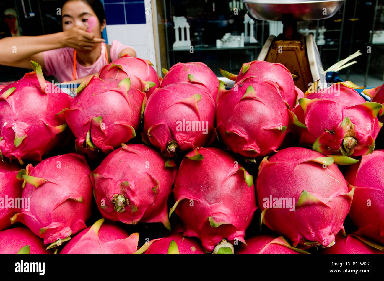 Dragon Fruit, large