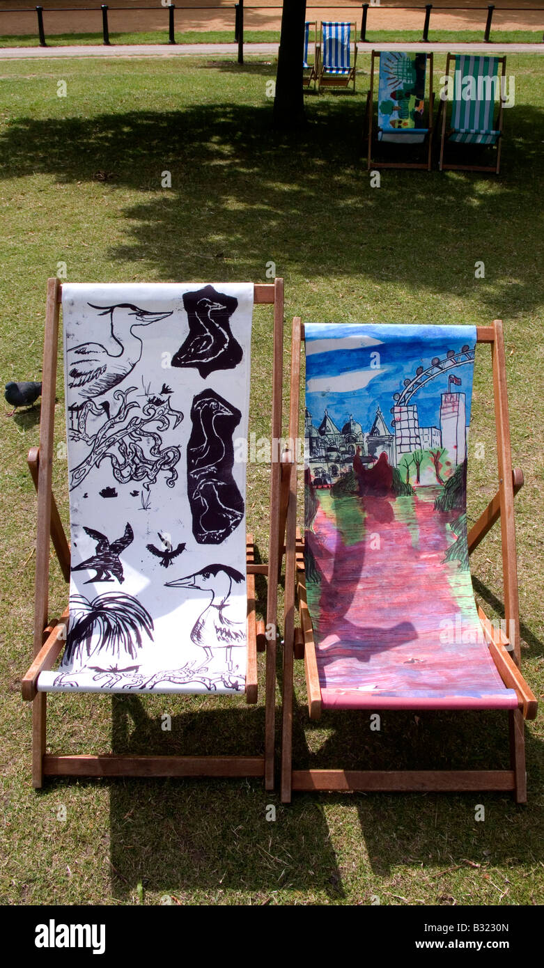 Deck Chairs in Hyde park London Stock Photo Alamy