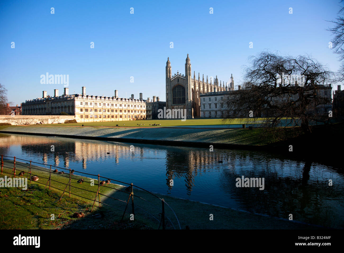 Kings college University Chapel the Backs river Cam Cambridge City ...