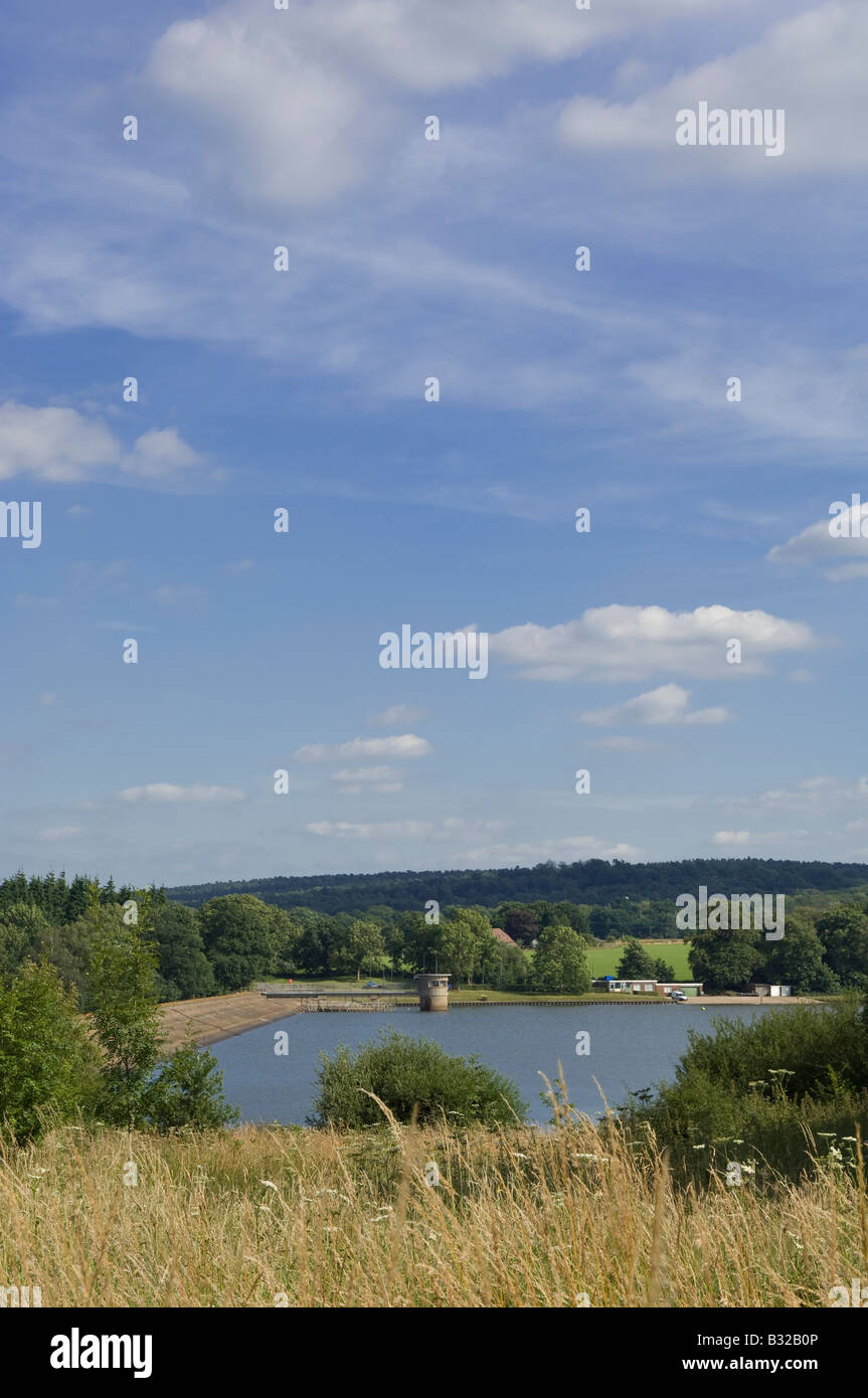 Southern water reservoir weir wood hires stock photography and images Alamy