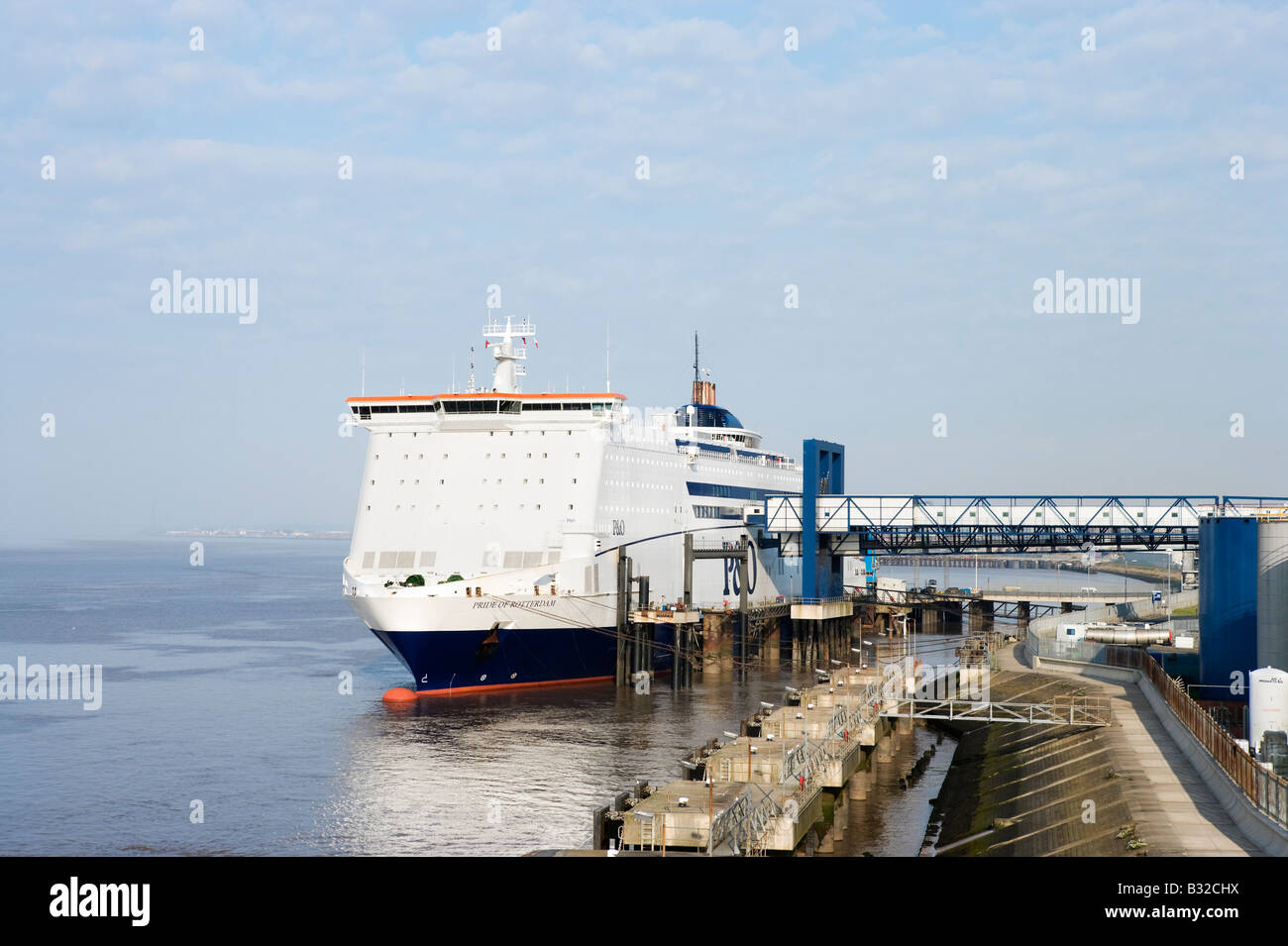 Hull rotterdam ferry hi-res stock photography and images - Alamy