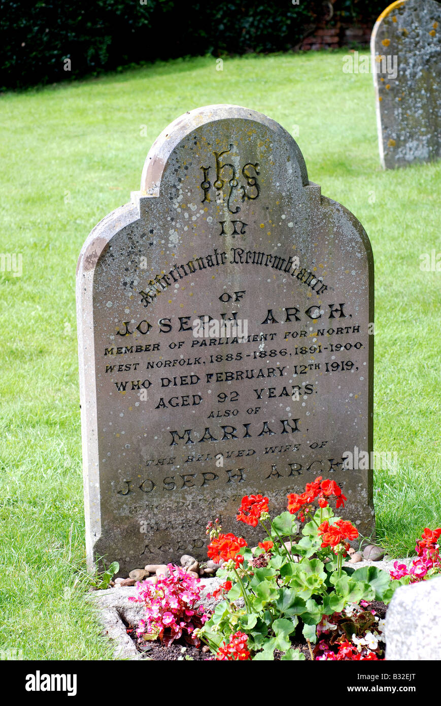 Grave of Joseph Arch St Peter s Church Barford Warwickshire England UK Stock Photo