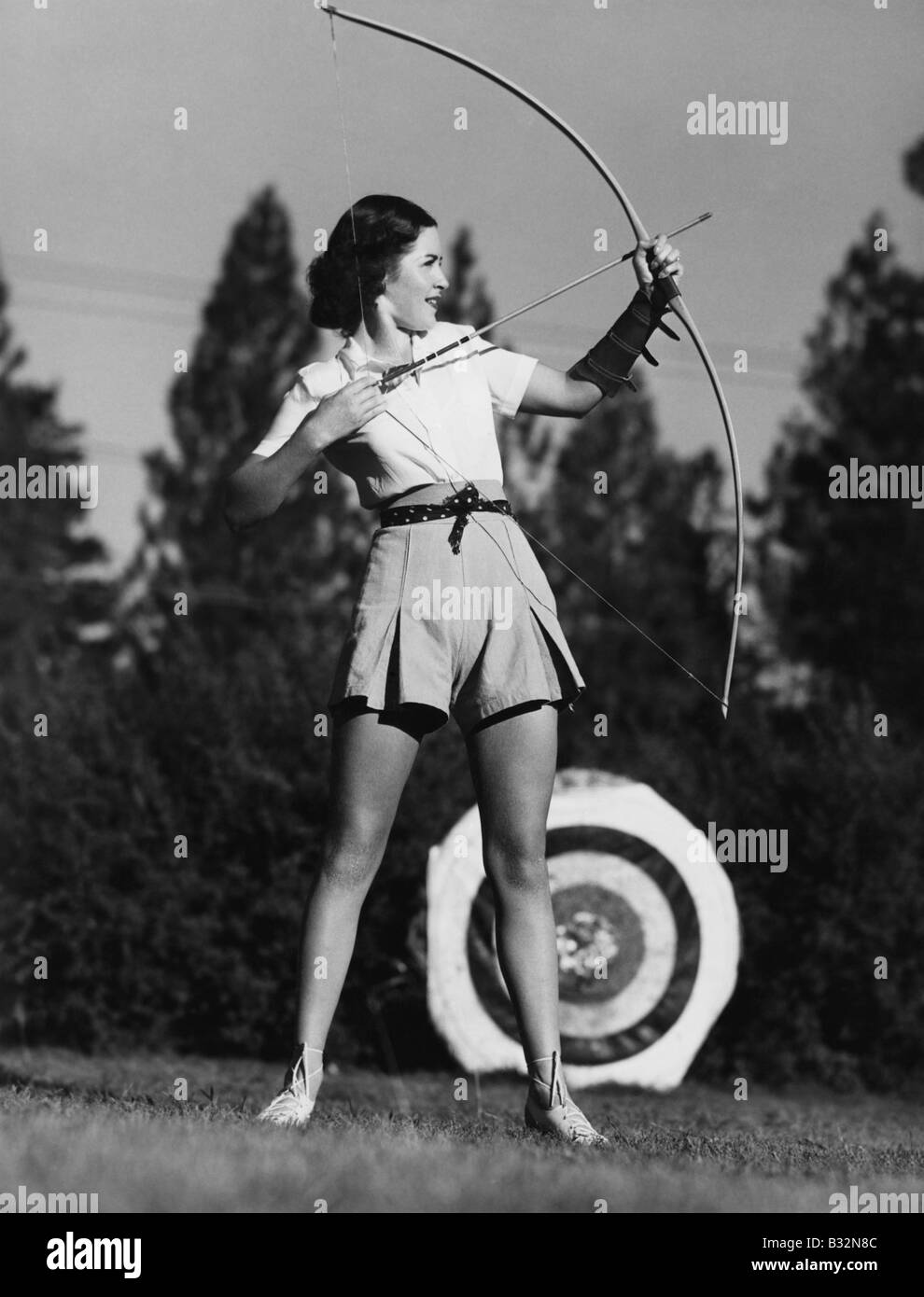 Archer woman Black and White Stock Photos & Images Alamy