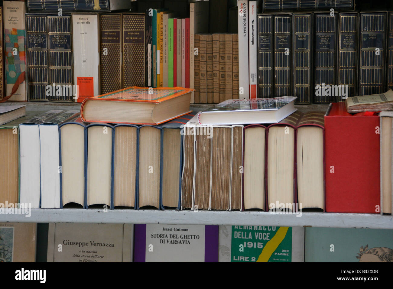How not to store art hi-res stock photography and images - Alamy