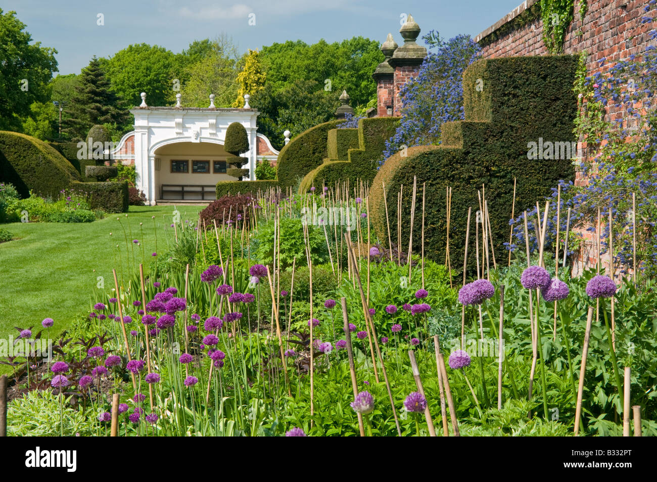 The Herbaceous Borders at Arley Hall and Gardens, Arley, Cheshire, England, UK Stock Photo