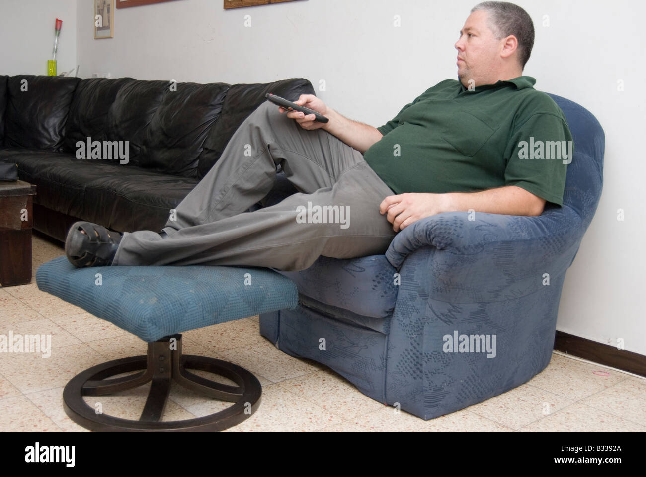 Obese fat man resting hi res stock photography and images Page 2 Alamy