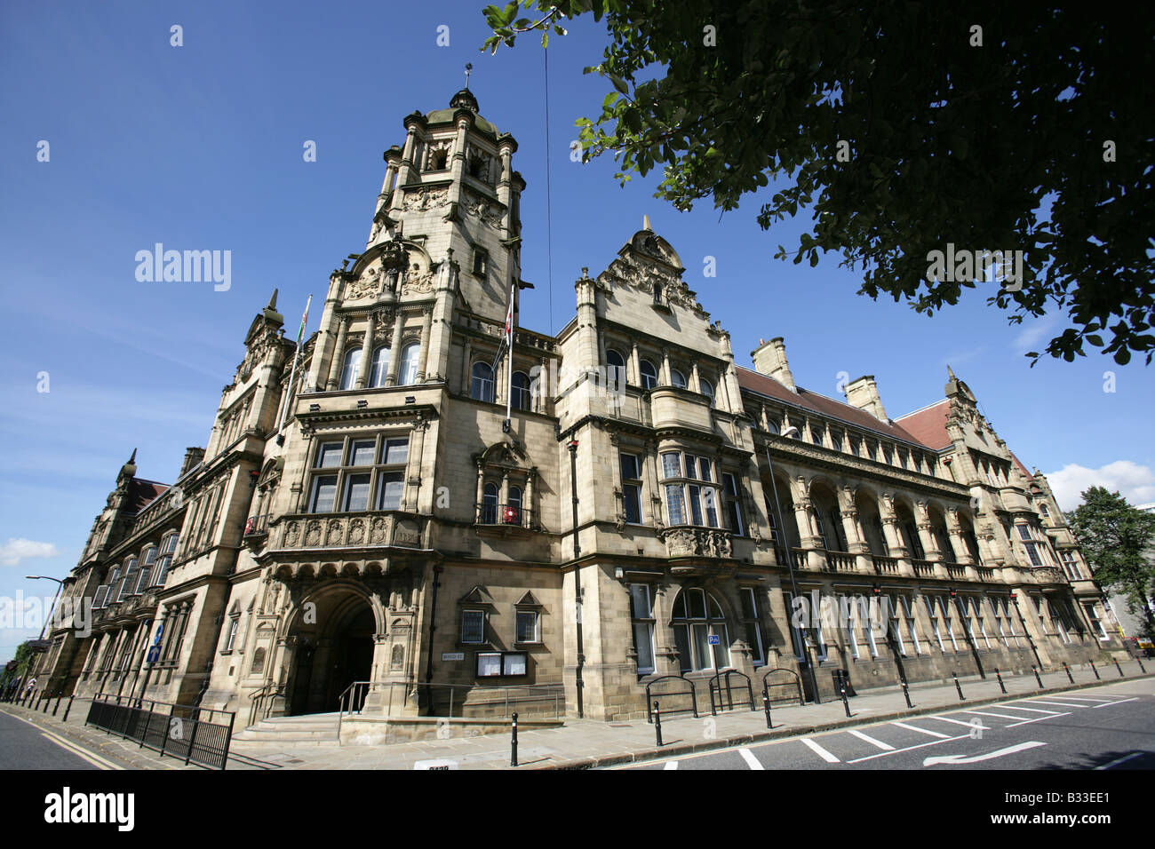 City of Wakefield, England. Former West Riding County Council County Hall is now the Metropolitan District Council County Hall. Stock Photo