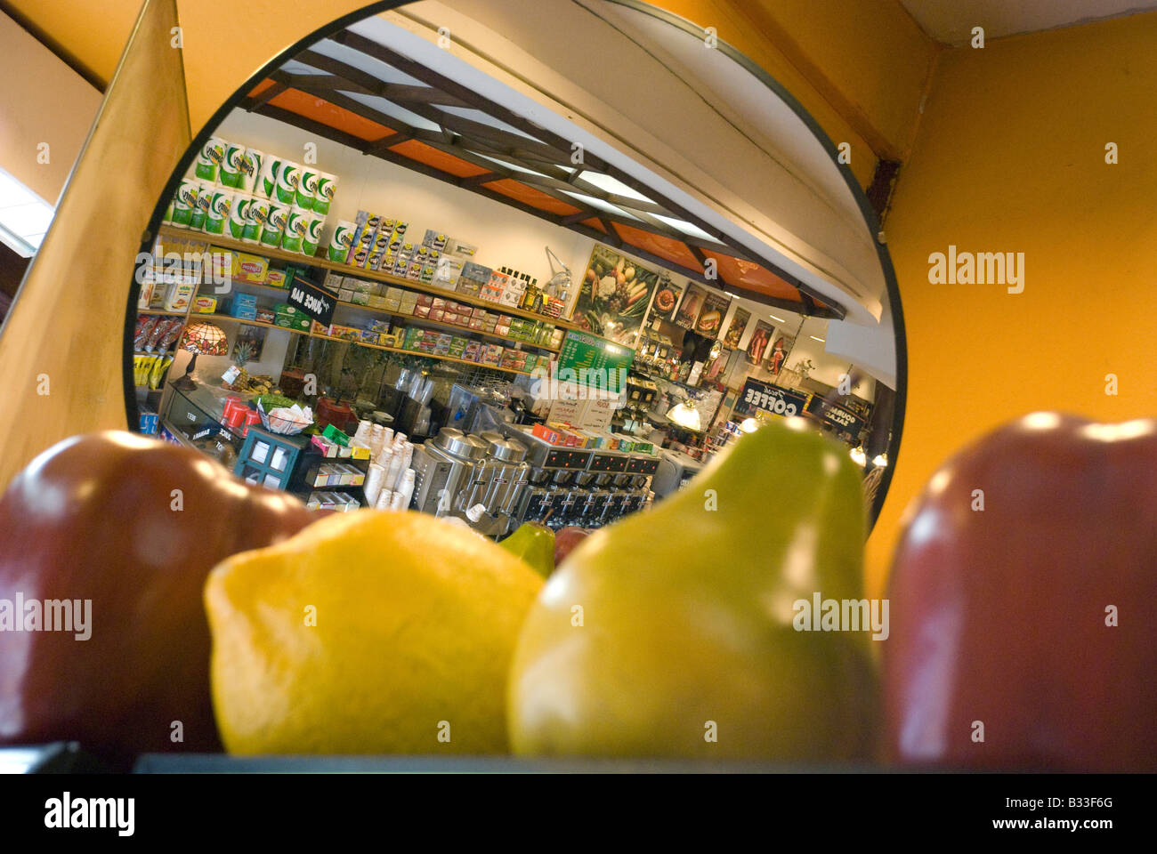 Convex security mirror hires stock photography and images Alamy