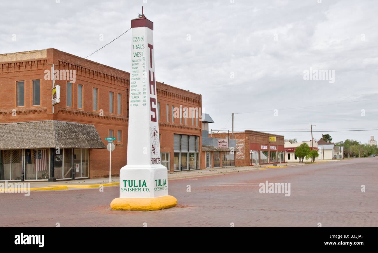 Small towns in the u s hires stock photography and images Alamy
