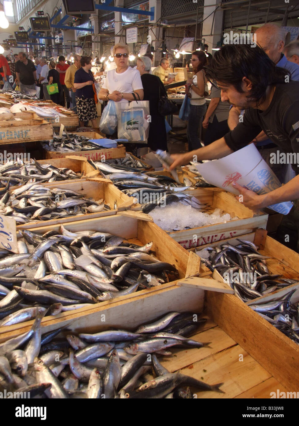 Fish market stall in greece hi-res stock photography and images - Page 5 -  Alamy
