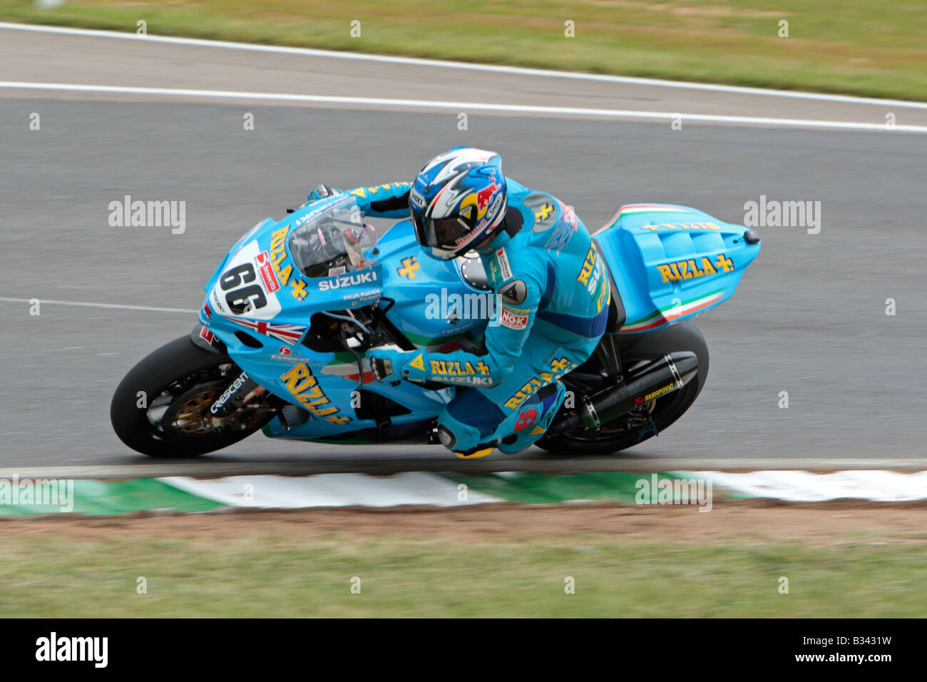 Tommy Sykes No 66 on the Rizla Suzuki GSXR 1000 K8 Fridays testing at Mallory Park Leicestershire Stock Photo