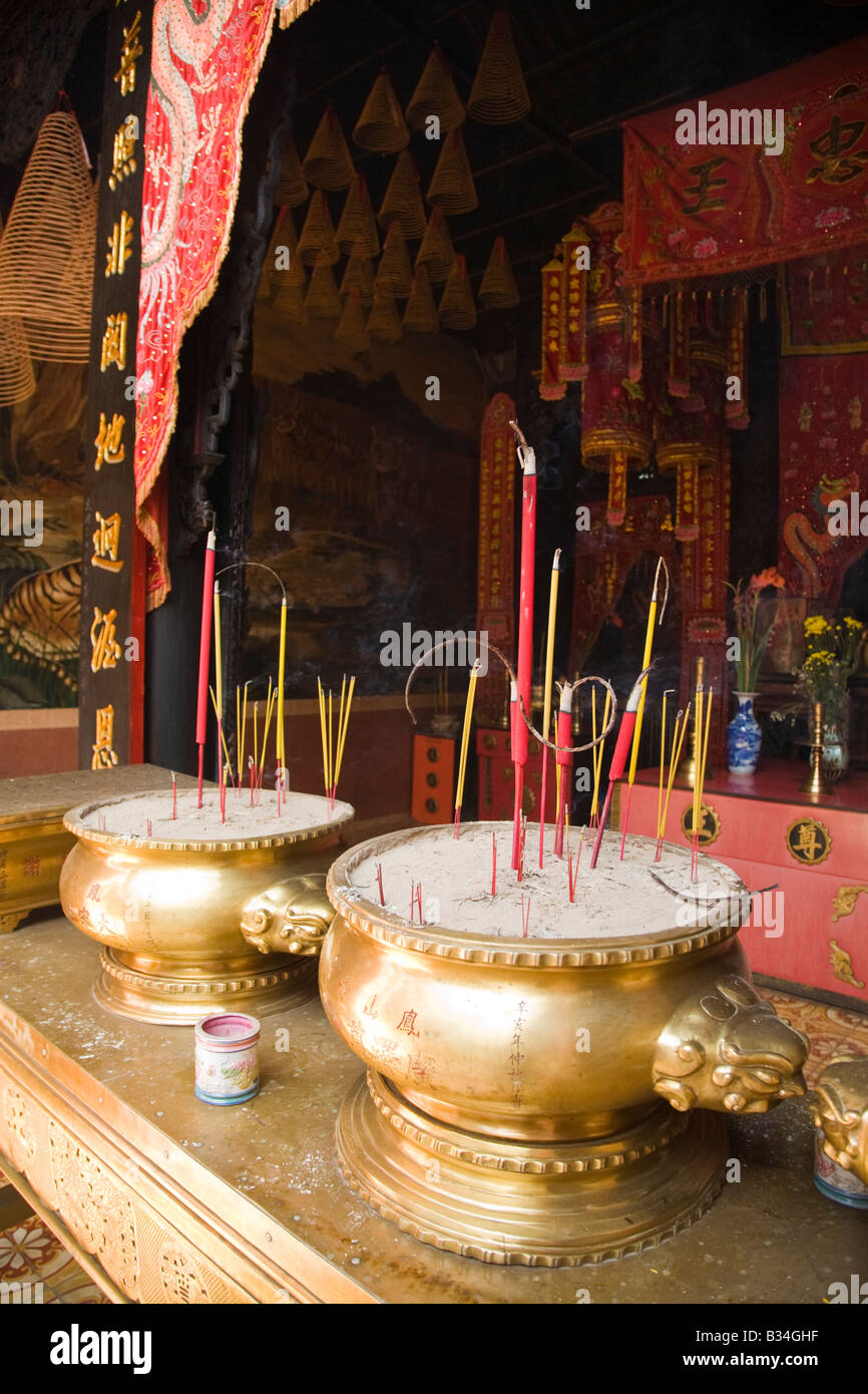 Vietnamese pagoda hi-res stock photography and images - Alamy