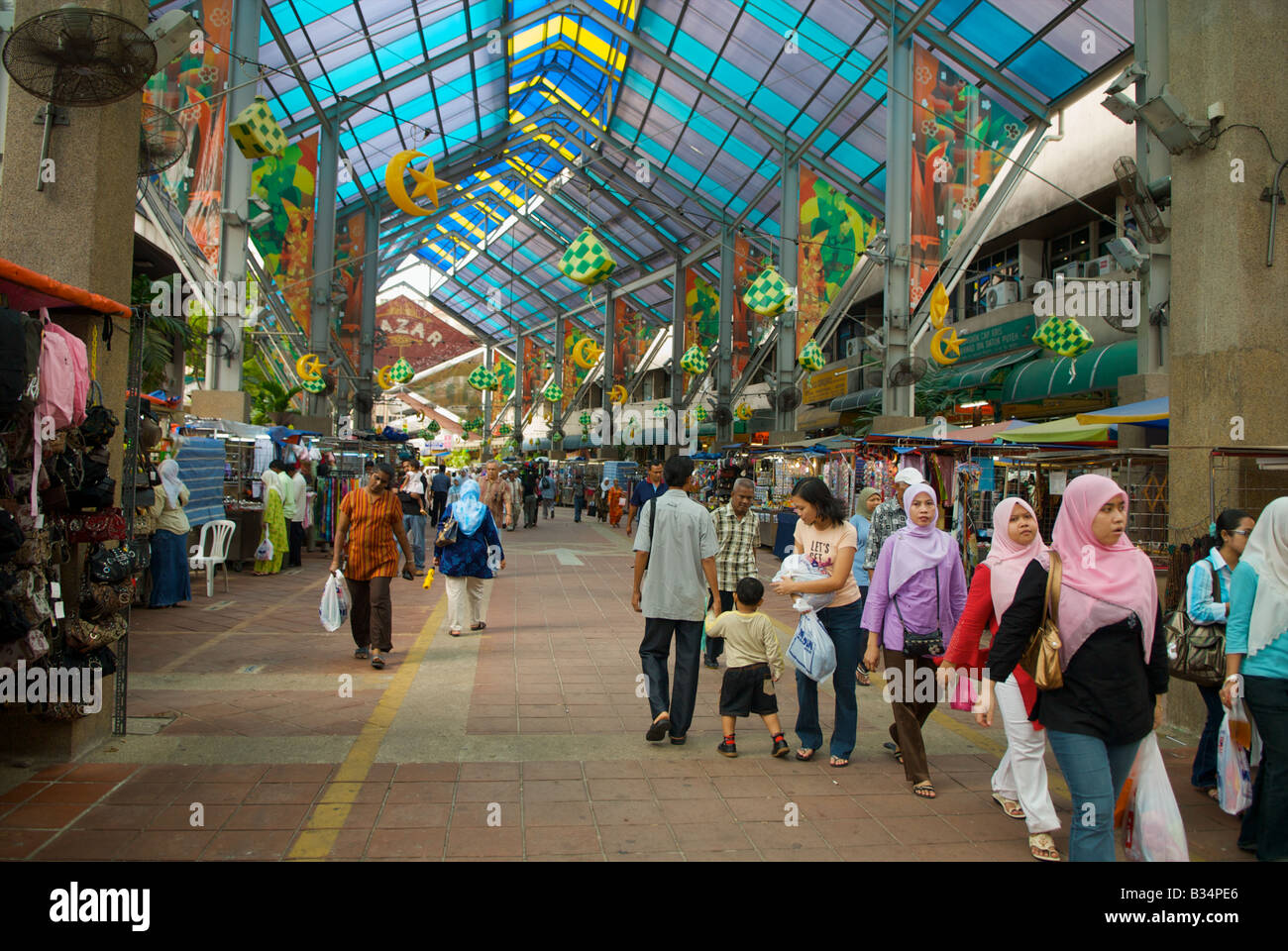 Street Market, Kuala Lumpur, Malaysia Stock Photo - Alamy