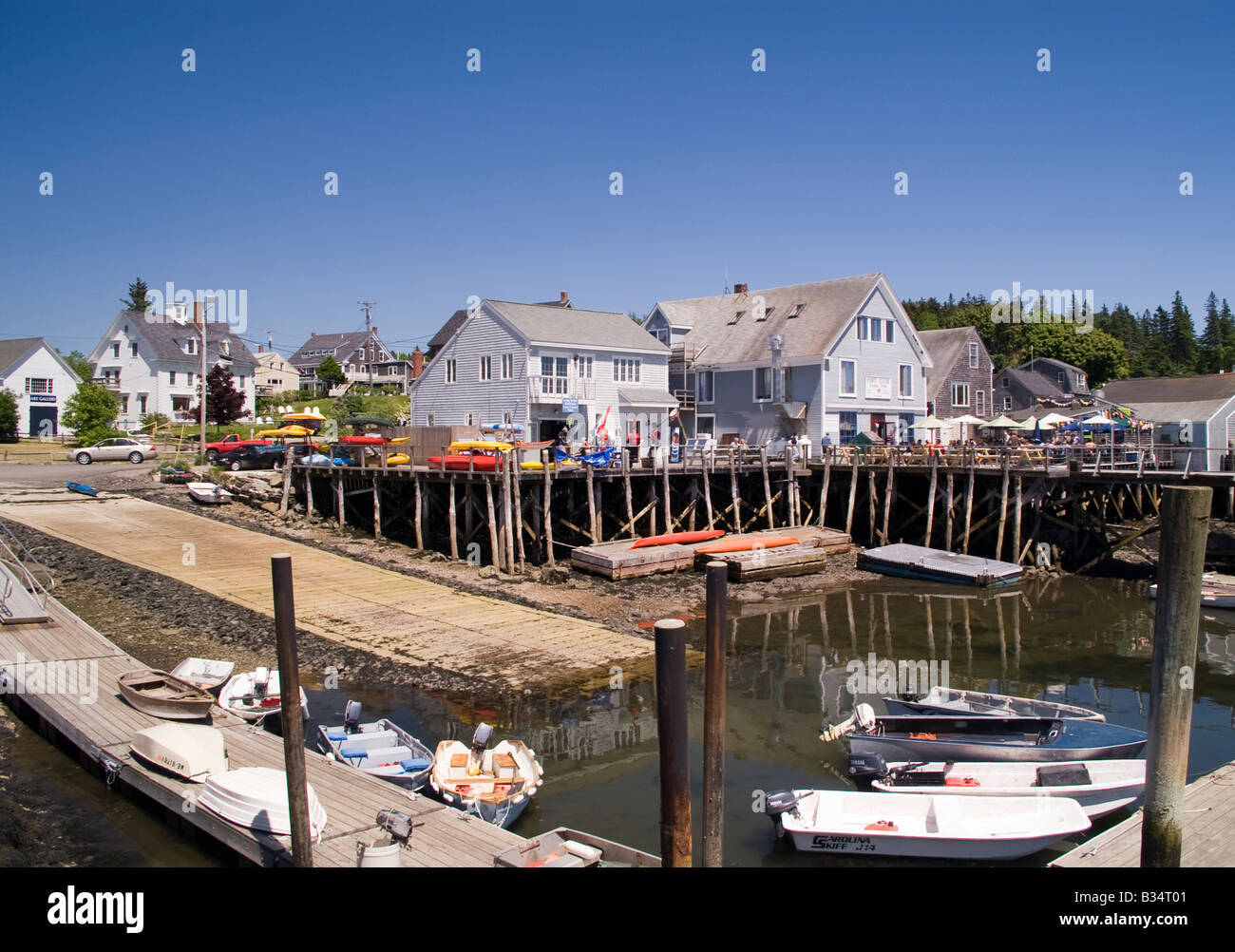 Village of port clyde hires stock photography and images Alamy