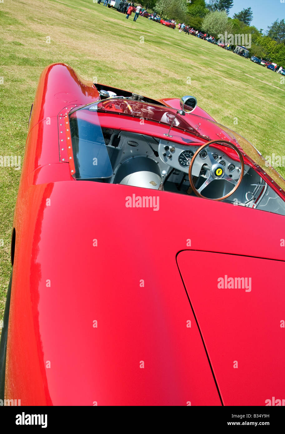 Ferrari le mans 1961 hi-res stock photography and images - Alamy