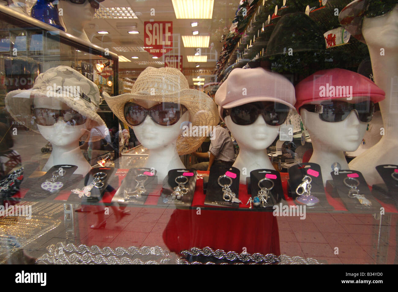 Mannequins In Shop Window At St.anns Rd Shopping Centre, Harrow, London