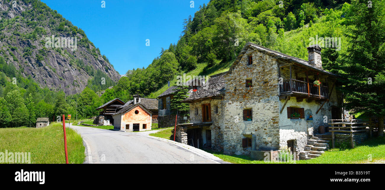 Village in the Val Cantonale - Vallemaggia, maggiore,  ticino  Switzerland Stock Photo