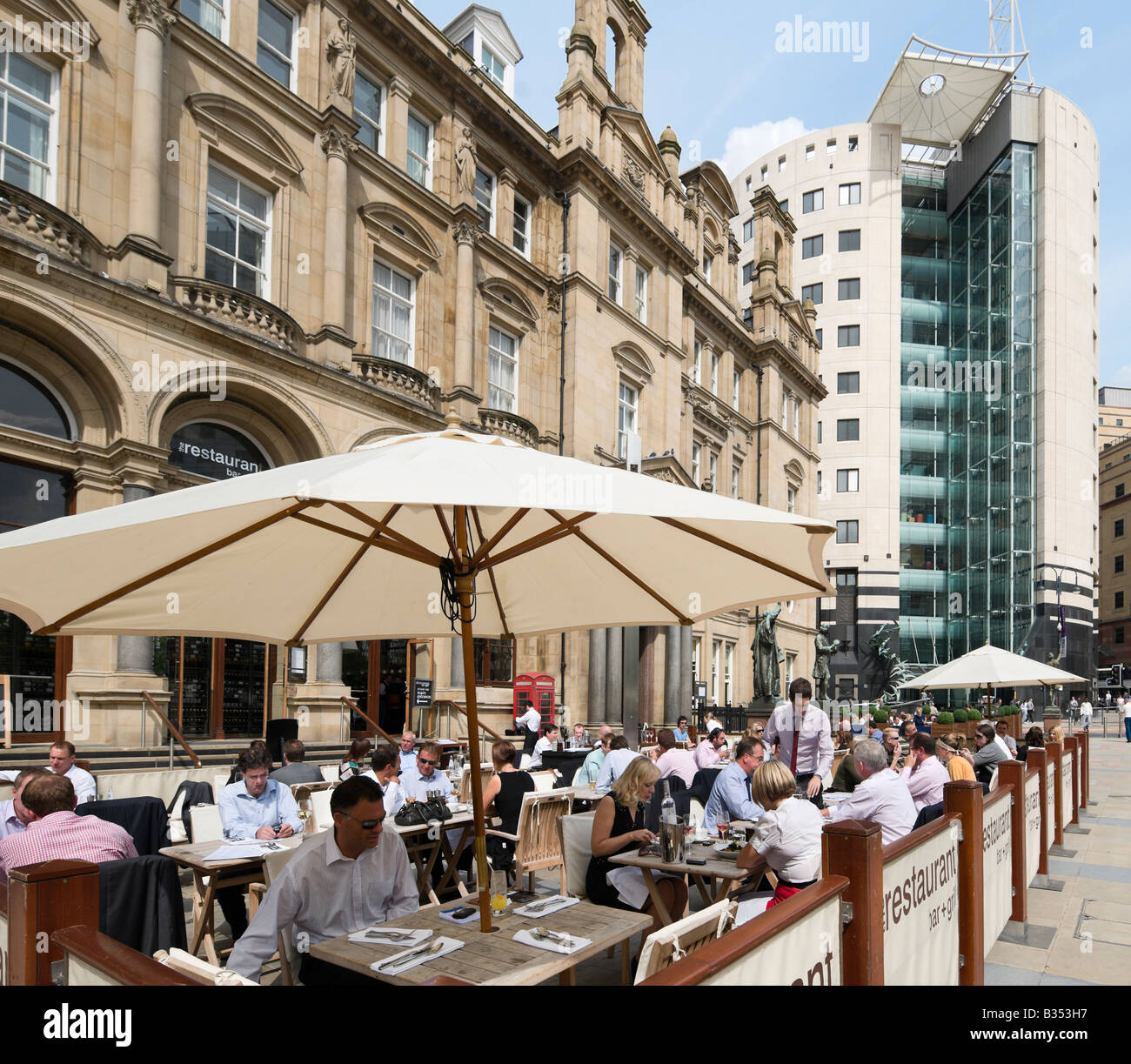 The Restaurant Bar and Grill in the Old Post Office on a Friday