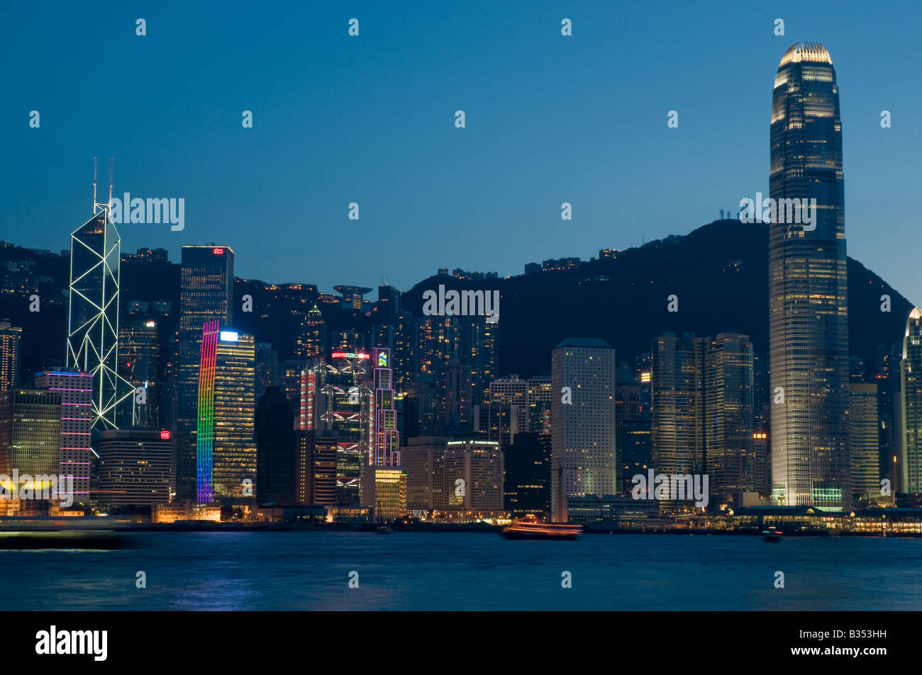 Hong Kong skyline at dusk Stock Photo - Alamy