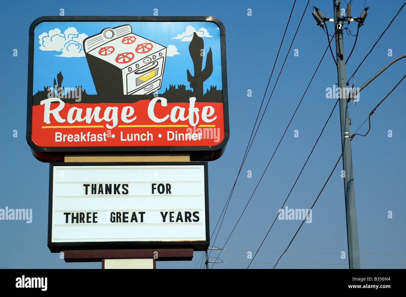 Roadside sign for typical American diner, Range Cafe. Located in